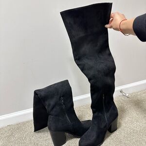 SOLD‼️ Black Suede Knee-High Boots